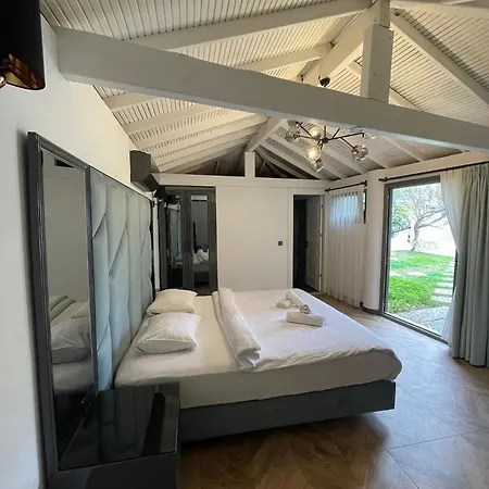 Talles Suit * Çeşme